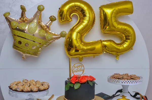 Gold Foil Balloon Number Digit Twenty Five Birthday Greeting Card — Fotografia de Stock