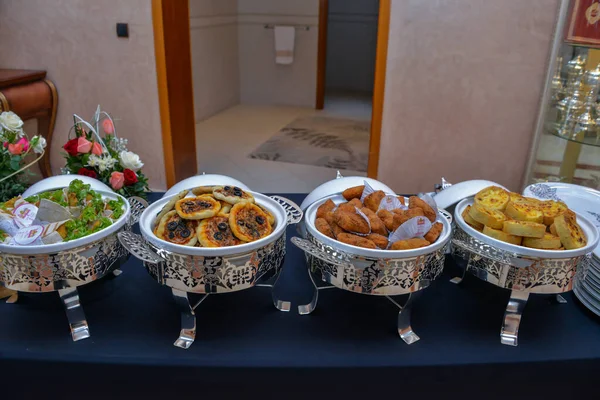 Moroccan Salty Sweet Appetizers Served Weddings Birthdays Concept Cooking Morocco — Foto de Stock