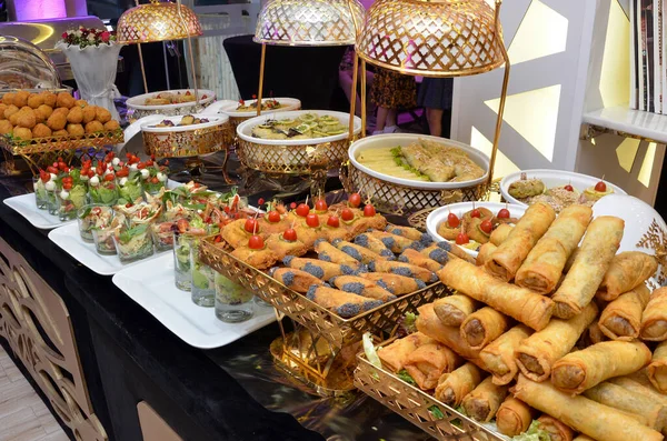 Moroccan Salty Sweet Appetizers Served Weddings Birthdays Concept Cooking Morocco — Foto de Stock