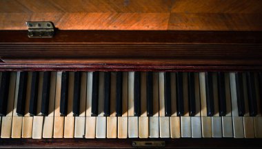 piyano klavyesi klasik müzik enstrümanı