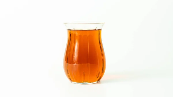 Türkischer Tee Traditioneller Türkischer Tee Isoliert Auf Weißem Hintergrund — Stockfoto