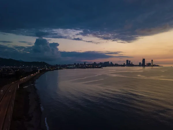 Drone Syn Batumi Vid Rosa Blå Solnedgång Tiden Närmare Skymning — Stockfoto