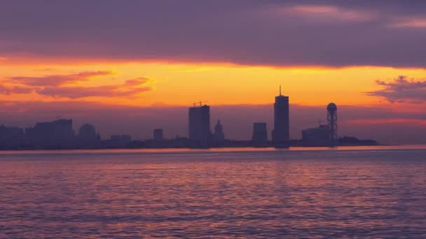 Moře Západ Slunce Pozadí Letoviska Města Batumi Georgii Město Nachází — Stock video