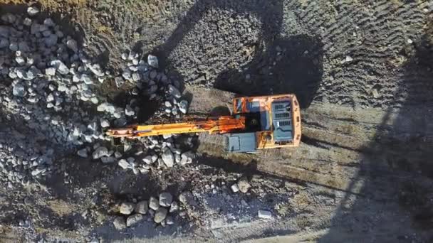 Large Yellow Excavator Bulldozer Takes Stones Bucket Fills Hole Large — 图库视频影像