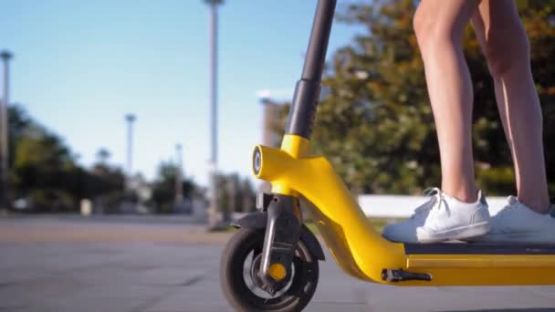 Feet Electric Scooter Woman Riding Electric Scooter Ecological Transport Concept — Video Stock