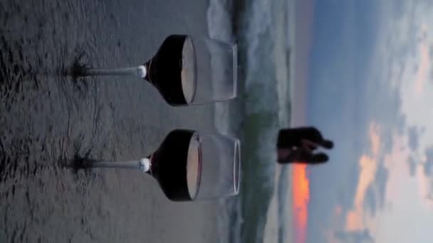 Woman Man Enters Ocean Sea Knee Deep Backdrop Beautiful Sunset — Video Stock