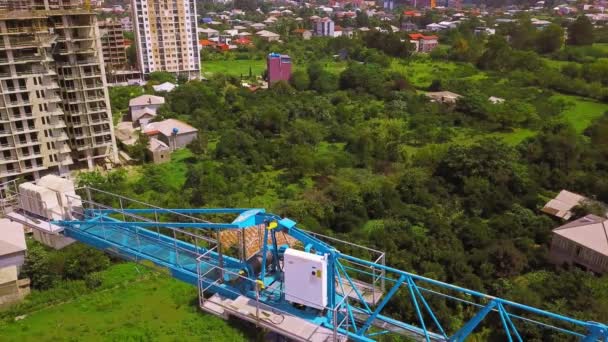 Close View Drone Tower Crane Background Private Sector Mountains — Video Stock