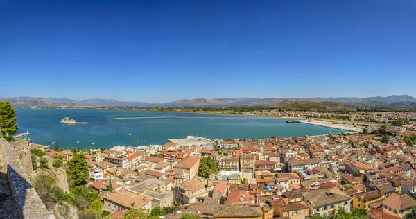 Panoramautsikt Över Nauplio Stad Och Bourtzi Från Den Historiska Klocktornet — Stockfoto