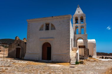 Yunanistan 'ın Kythera adasındaki tarihi şatodan manzara.