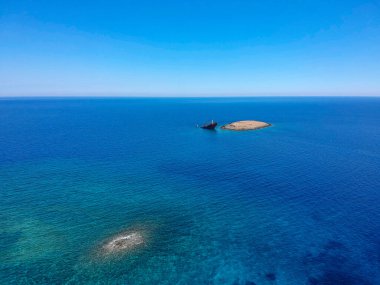 Yunanistan 'ın Kythera adasındaki Diakofti' de gemi enkazı
