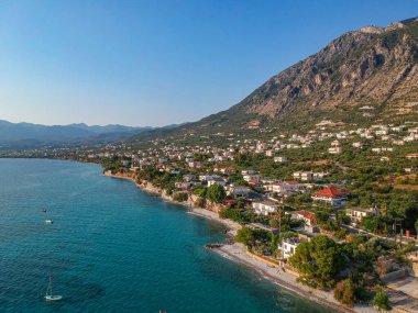 Kalamata kenti yakınlarındaki Kato Verga sahil kasabası, Messenia, Yunanistan.
