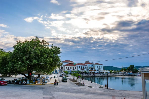 Urban View Beautiful Seaside City Pylos Located Western Messenia Peloponnese — Stok fotoğraf