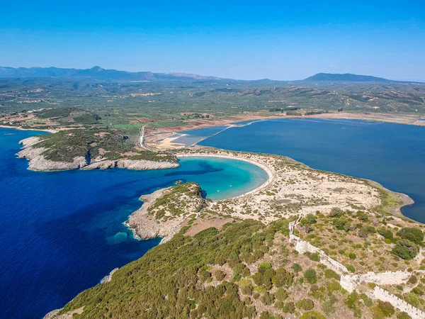 Messenia Yunanistan Avrupa Daki Ünlü Yarı Dairesel Kumlu Plaj Voidokilia — Stok fotoğraf