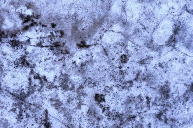 Doku, duvar, beton, arka plan olarak kullanılabilir. Çizik ve çatlaklarla dolu bir duvar parçası.