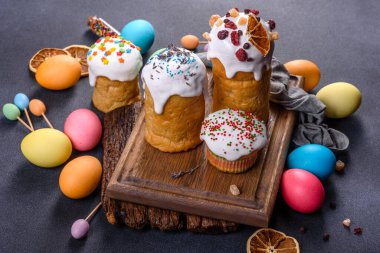 Mutlu Paskalya bayramları, masa yemeği, açık hava manzarası fotokopi, arka plan, köy yemekleri.