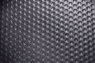 Yuvarlak kek tepsisi, tepsi ya da siyah beton kaplama küf. Evde yemek pişirmek.