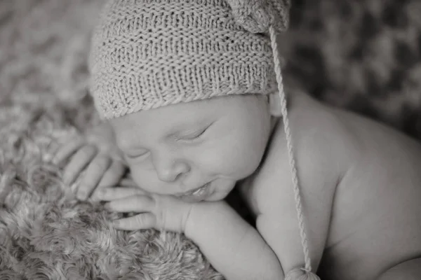 Pasgeboren Baby Slapen Eerste Dagen Van Leven Schattig Klein Pasgeboren — Stockfoto