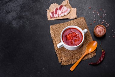Slav çorbası, Borsch, sebze ve etli pancar çorbası, Ukrayna çorbası.