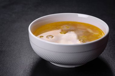 Köfteli ve sebzeli çorba. Tavuk ve fasulyeli sebze çorbası.