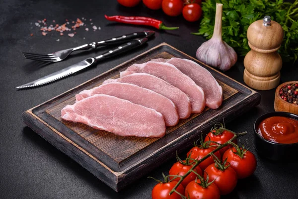 Raw Fresh Pork Meat Sliced Wooden Cutting Board Dark Concrete — Stock fotografie