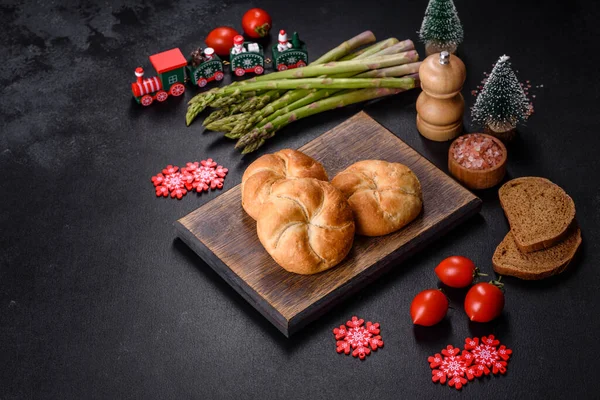 Crusty Bread Rolls Known Kaiser Vienna Rolls Christmas Table Flat — Stock Photo, Image