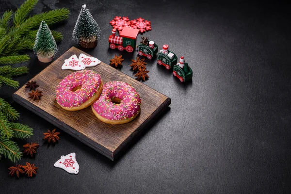 Beautiful Doughnut Pink Glaze Colored Sprinkle Dark Concrete Background Sweets — Stock Photo, Image