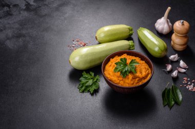 Bitkisel Macun, doğranmış sebze dan havyar. Studio fotoğraf