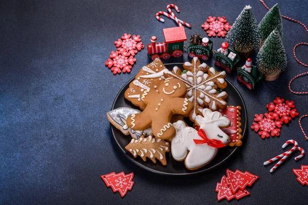 stock image Christmas gingerbread. Delicious gingerbread cookies with honey, ginger and cinnamon. Winter composition