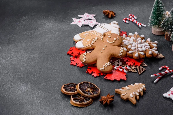 Delicious Gingerbread Cookies Honey Ginger Cinnamon Winter Composition — Stock Photo, Image