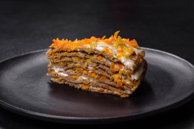 Et ve yumurta, sağlıklı protein yiyecek, rustik tarzı ile karaciğer pasta