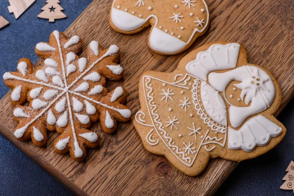 Delicious Gingerbread Cookies Honey Ginger Cinnamon Winter Composition — Stock Photo, Image