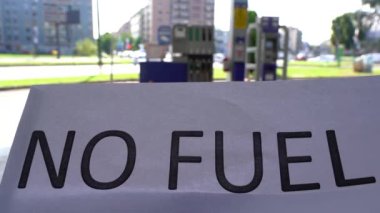 İngiltere, İngiltere, İngiltere, Londra Eylül 2021 - Petrol istasyonu Brexit 'e benzin verilmeden kapandı 