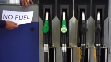 İngiltere, İngiltere, İngiltere, Londra Eylül 2021 - Petrol istasyonu Brexit 'e benzin verilmeden kapandı 
