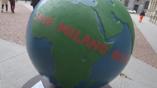 Milan Italie Octobre 2021 Exposition Plein Air Cent Globes Pour — Video