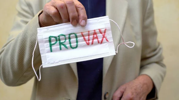 Европа Италия Решение Вакцинировать Вакцинировать Vax Против Pro Vax Маленьких — стоковое фото