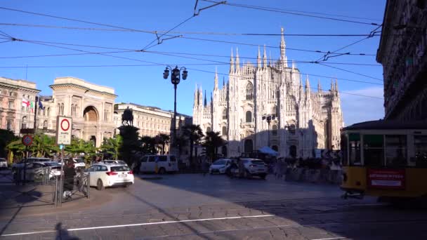 Европа Италия Милан Ноябрь 2021 Собор Дуомо Центре Города Люди — стоковое видео