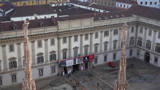 Europa Italien Milano December 2021 Madonnina Duomo Med Sina Typiska — Stockvideo