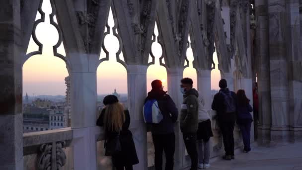 Europa Itália Milão Dezembro 2021 Madonnina Duomo Com Suas Aranhas — Vídeo de Stock