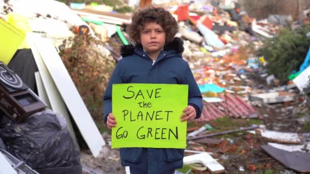 Year Old Child Environmentalist Ecologist Holding Sign Words Planet Green — Video Stock