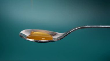 Ballı kaşık görüntüleri