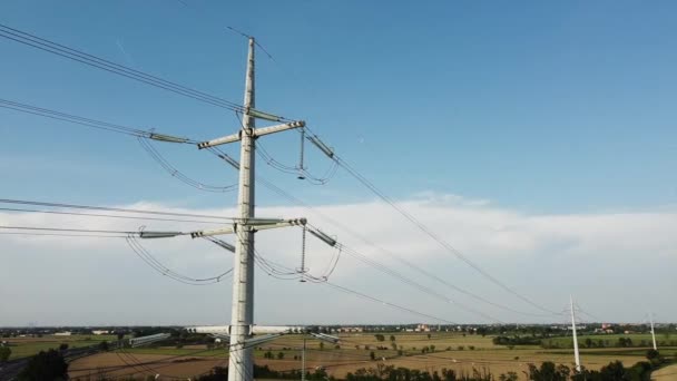 Vista Desde Dron Nuevo Pilón Luz Para Paso Electricidad Alto — Vídeos de Stock