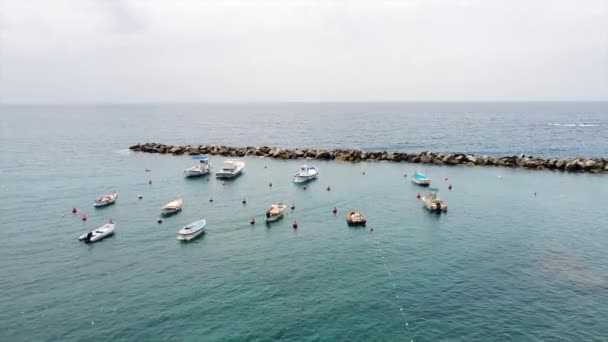 Belles Images Côte Mer Avec Des Bateaux — Video