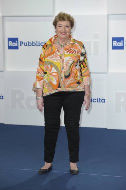 Milan - Rai 2022 / 2023 Sunum Programı - Mara Maionchi