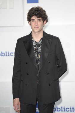 Milan - Rai 2022 / 2023 Sunum Programı - Nicolas Maupas