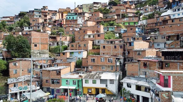 Medellin Kolombiya Comuna Gecekondu Bölgesinin Insansız Hava Aracı Görüntüsü Bir — Stok fotoğraf