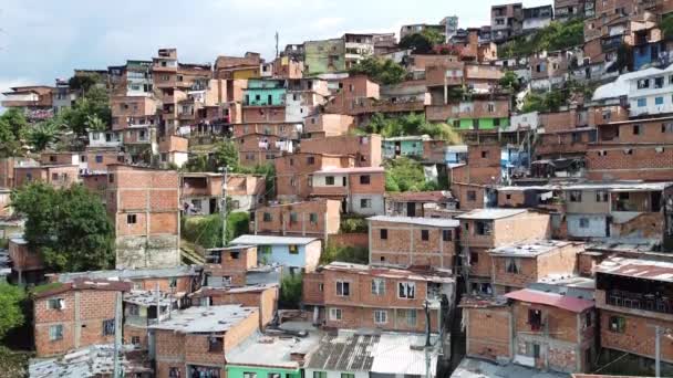 Medellin Colombia Drönare Flygfoto Comuna Slumområden Gång Farligaste Stadsdelarna Världen — Stockvideo