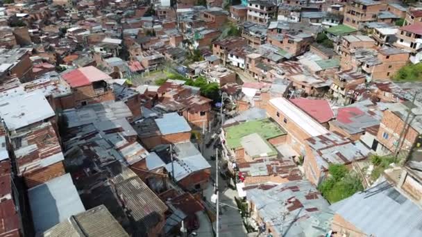 Medellin Kolombiya Comuna Gecekondu Bölgesinin Insansız Hava Aracı Görüntüsü Bir — Stok video