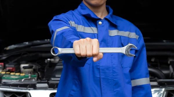 Hand Car Mechanic Wrench Auto Repair Garage — Stock Photo, Image