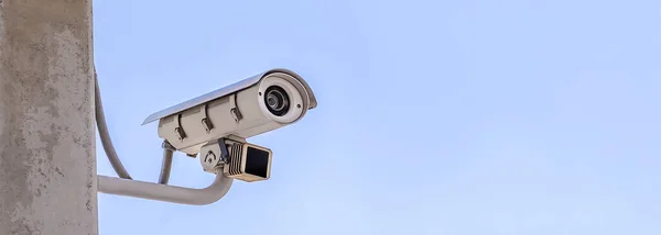 Cctv Camera Geïnstalleerd Buiten Het Gebouw Veiligheid Concept — Stockfoto