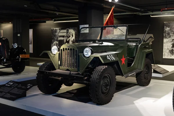 06 Mayıs 2022, Azerbaycan, Bakü, Heydar Aliyev Merkezi - Klasik Araba Sergisi